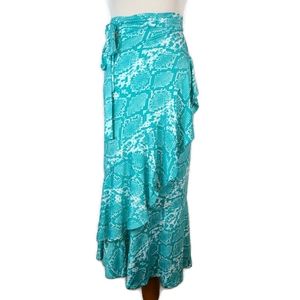 Lularoe 2XL Beachy Blue Snakeskin Bella Wrap Skirt